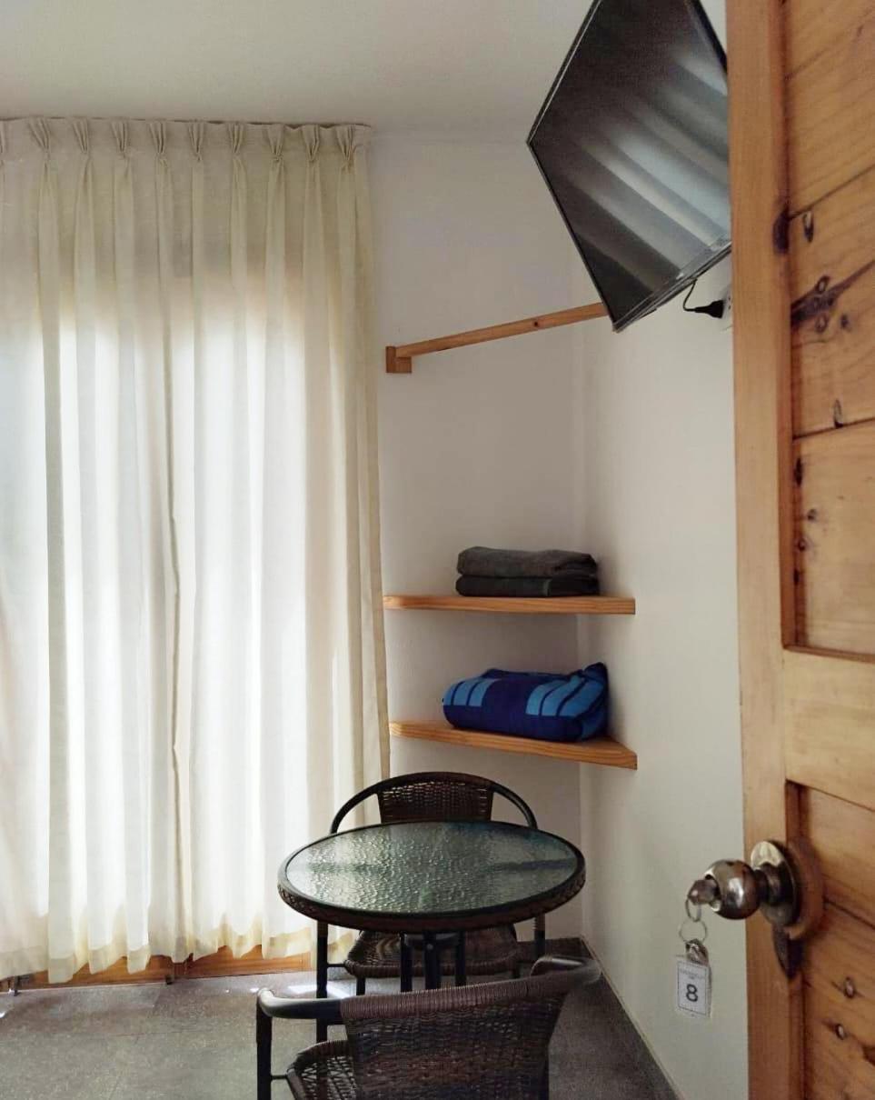 Ravenala Paracas Hostel מראה חיצוני תמונה