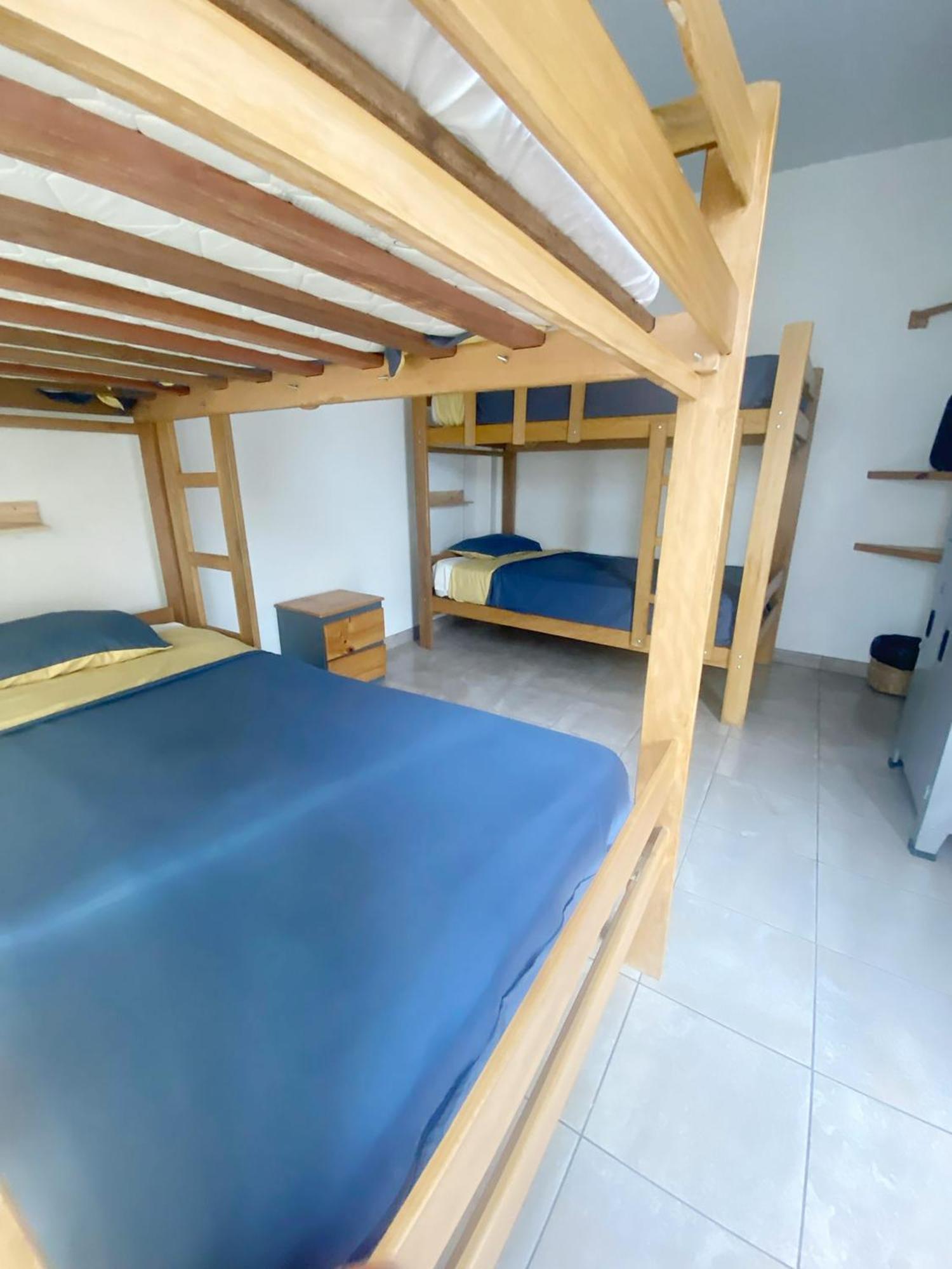 Ravenala Paracas Hostel מראה חיצוני תמונה