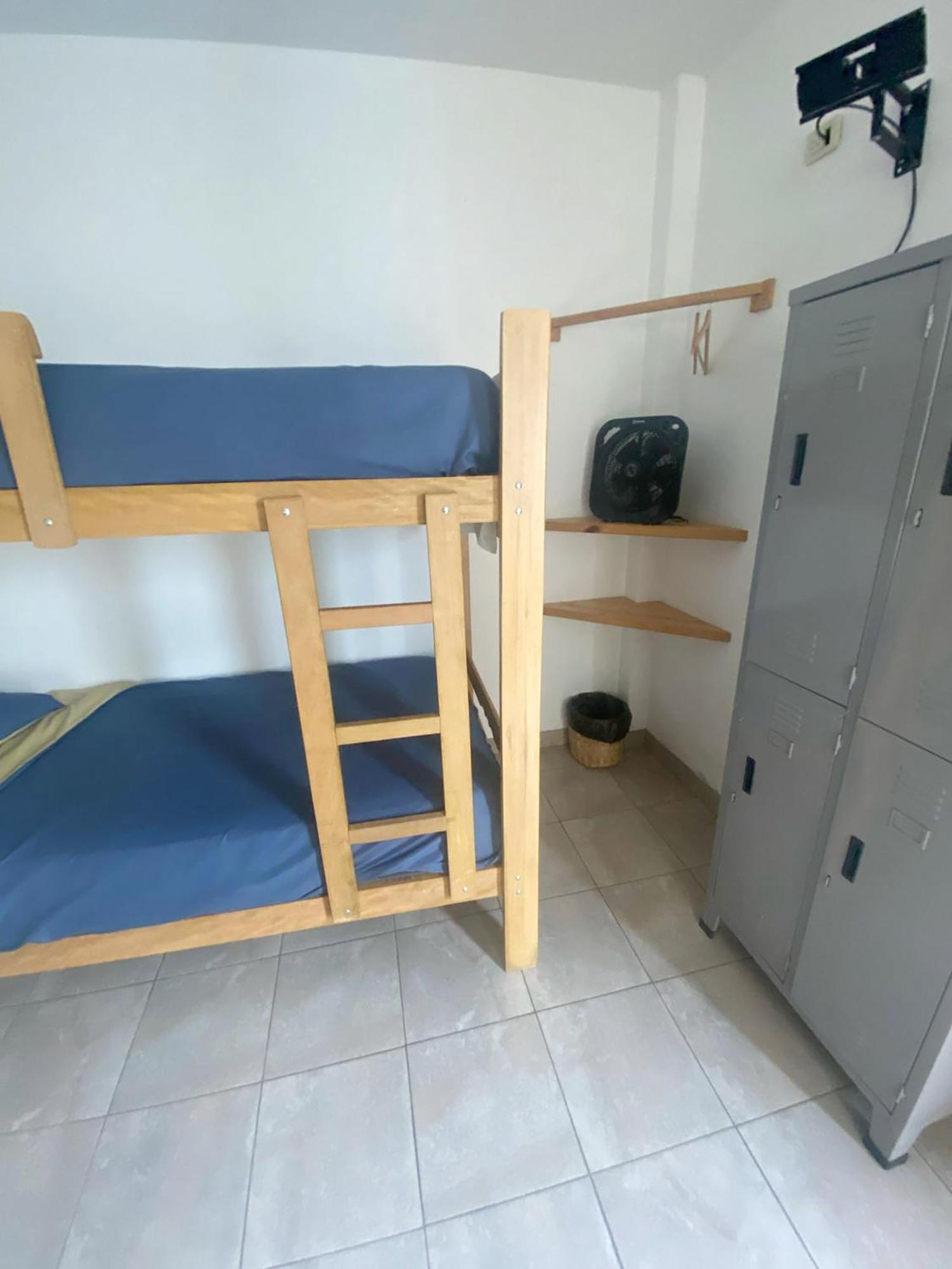 Ravenala Paracas Hostel מראה חיצוני תמונה